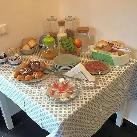 Mikeme Bed & Breakfast Marina Di Carrara